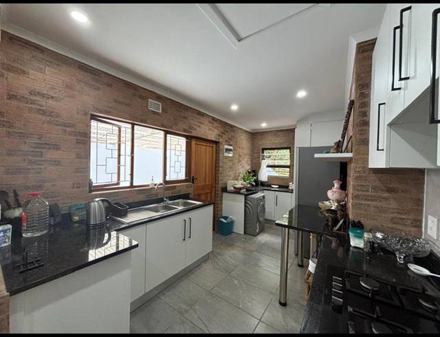 3 BEDROOM HOUSE FOR SALE IN WESTVILLE